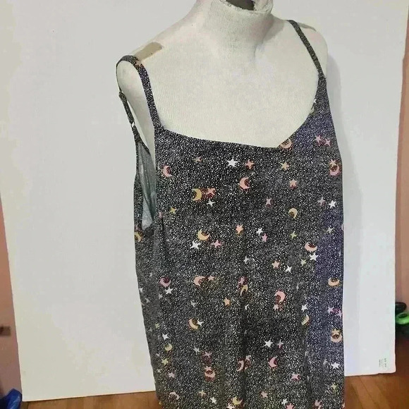 Torrid summer tank blouse size 2 - Picture 2 of 9